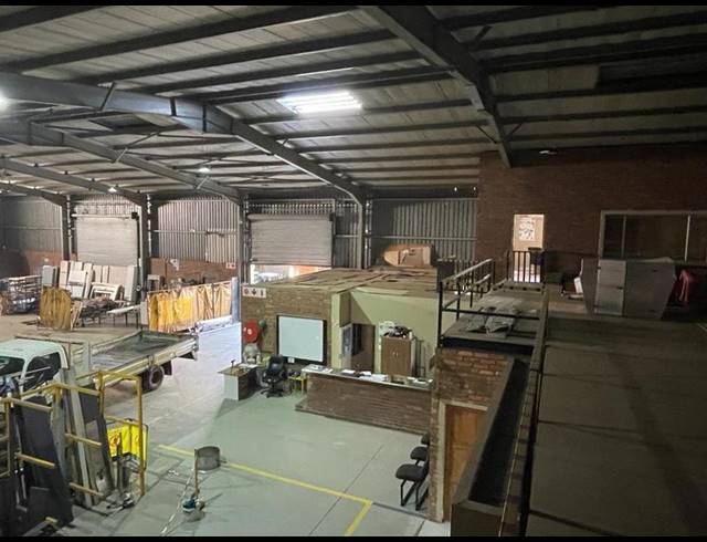 INDUSTRIAL PROPERTY TO RENT IN HENNOPSPARK